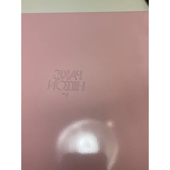 Paris Hilton 9-Inch Cake Pan Nonstick Surface Heavy Duty Carbon Steel Dishwasher - Picture 5 of 6